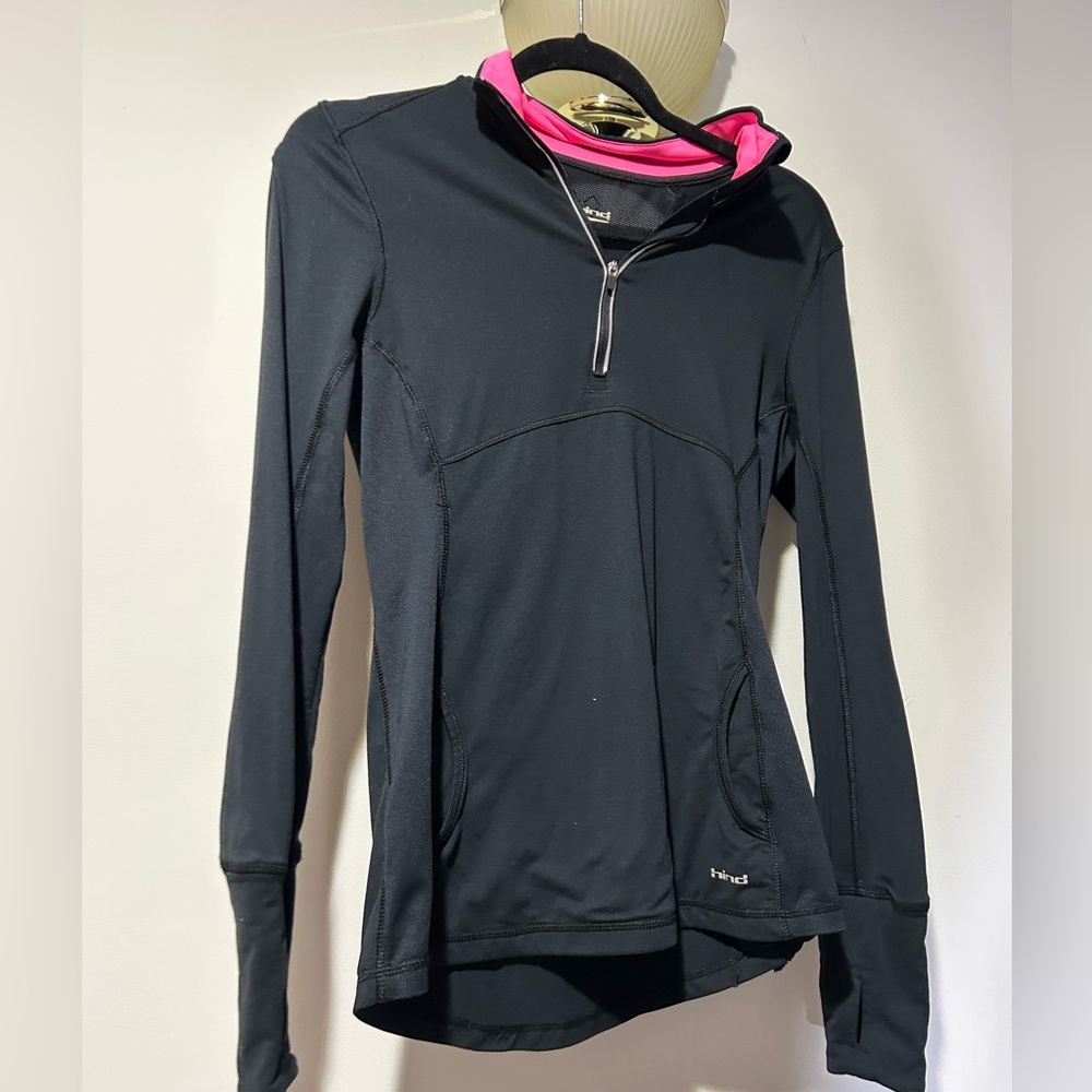 Hind size small quarter zip